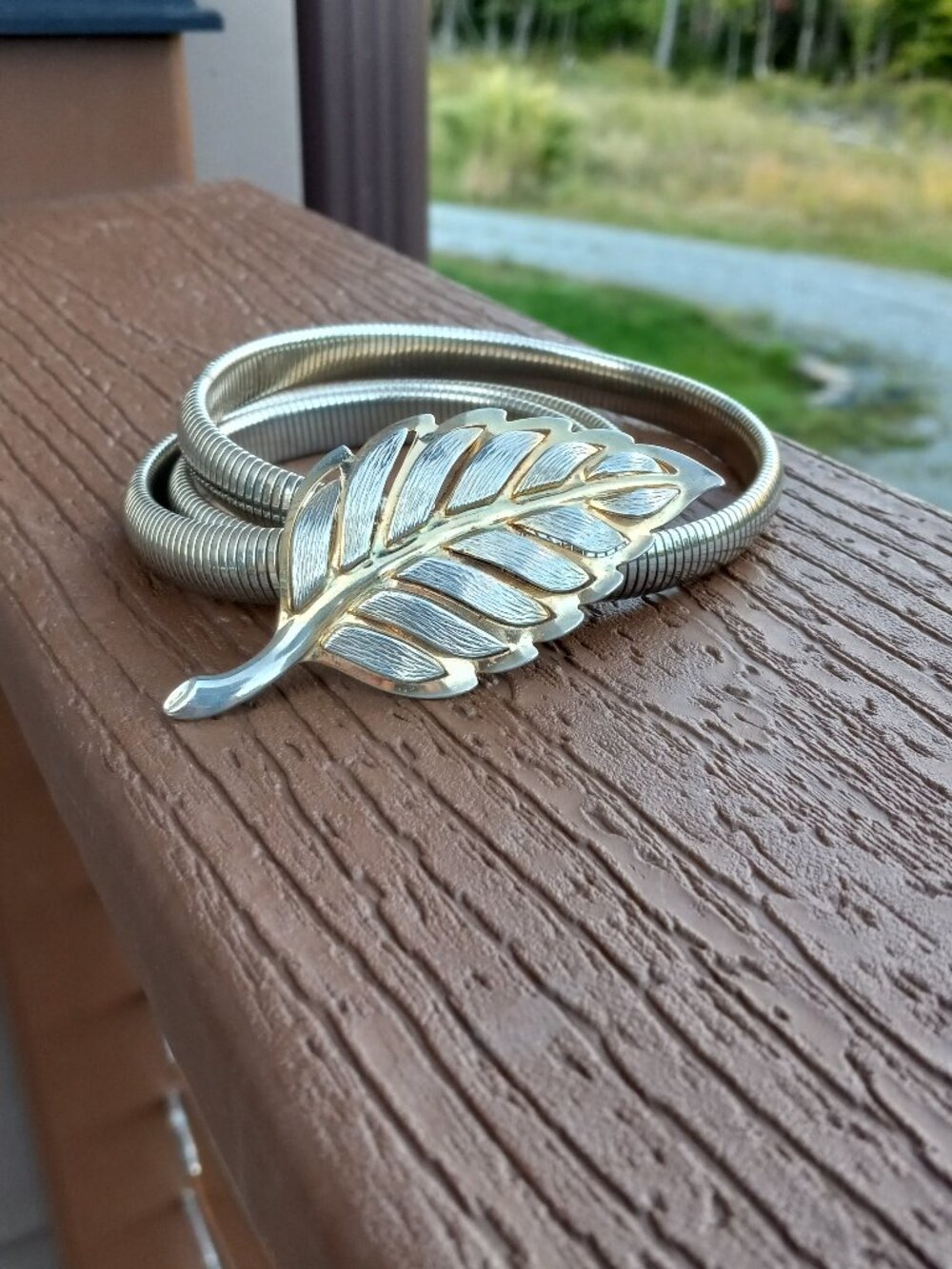 Vintage Goldtone and Silvertone Metal Leaf Stretch Snake Chain Belt